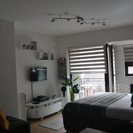Urban Apartment Ni Eksteriør billede